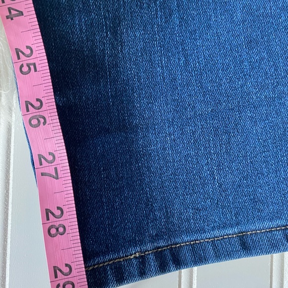 LEE  Mid Rise Relaxed Fit Jeans - Picture 9 of 13